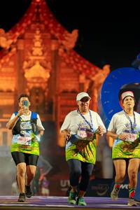 BIB: 427, 321
                            <button type="button" onclick="openModal(22475117)" class="btn btn-primary btn-sm float-right btn-popup" data-toggle="modal" data-target=".modal-high-quality">
                        <i class="fas fa-shopping-cart"></i> Add to Cart
                    </button>
                                            <button type="button" onclick="isThisMe(22475117, true)" class="btn btn-success btn-sm float-right btn-popup btn-isme hidden" data-toggle="tooltip" data-placement="bottom" title="นี่คือรูปของคุณใช่ไหม คลิกที่นี่เพื่อเอาเข้าอัลบั้ม">
                        <i class="fas fa-plus"></i> Add to album
                    </button>
                    <button type="button" onclick="isThisMe(22475117, false)" class="btn btn-warning btn-sm float-right btn-popup btn-isnotme hidden">
                        <i class="fas fa-ban"></i> Remove from album
                    </button>